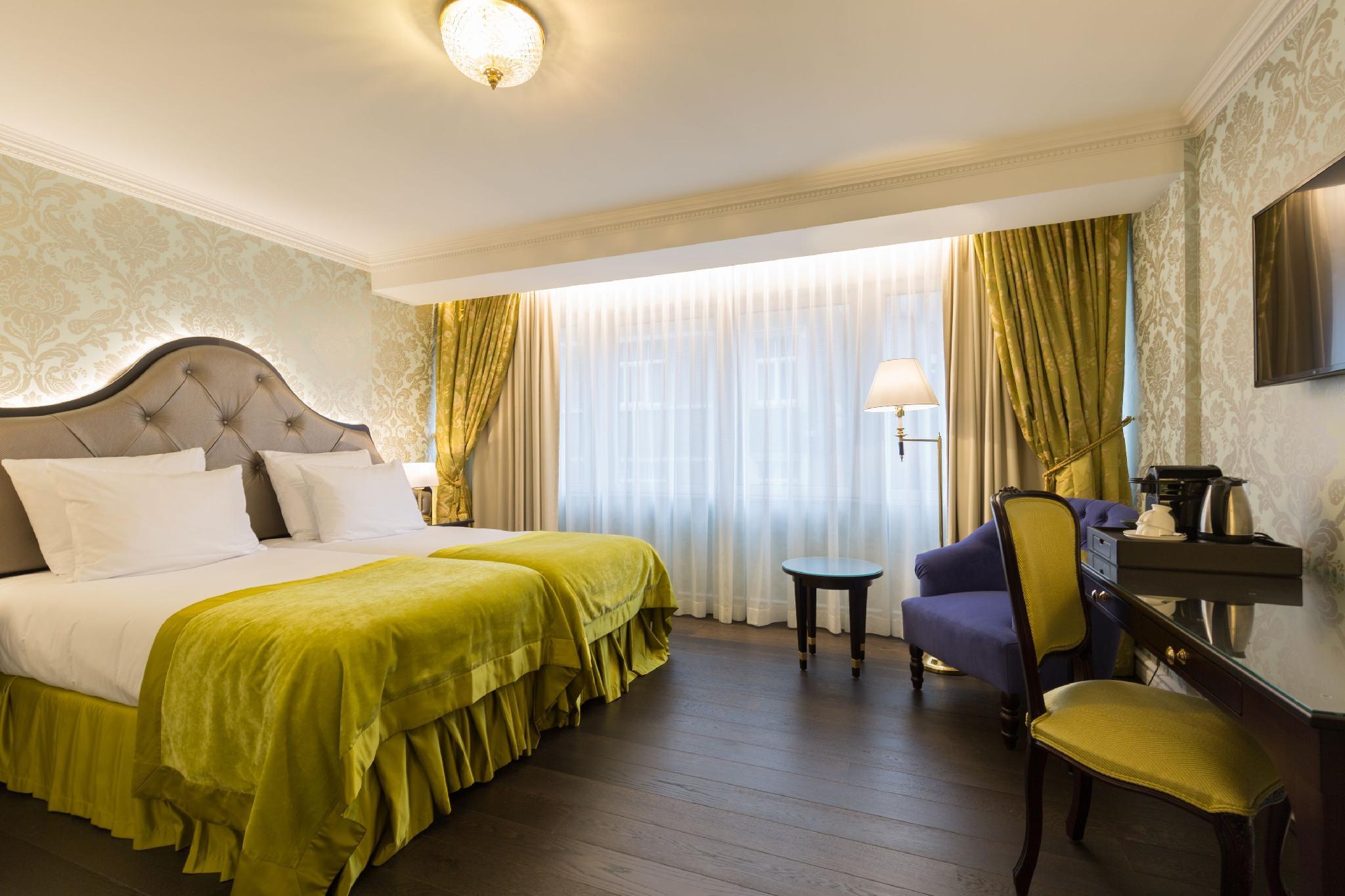 rooms