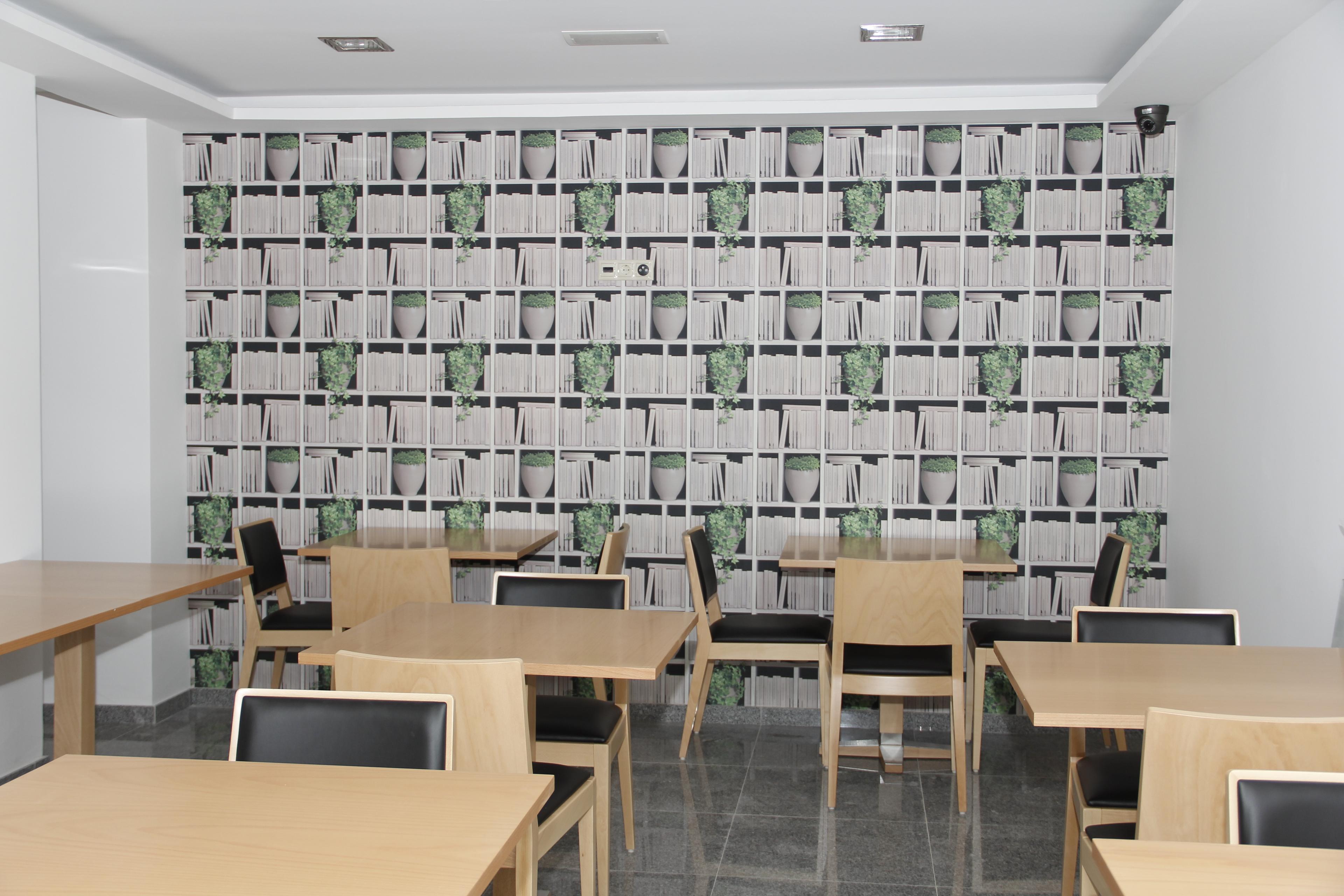 restaurant cafeteria