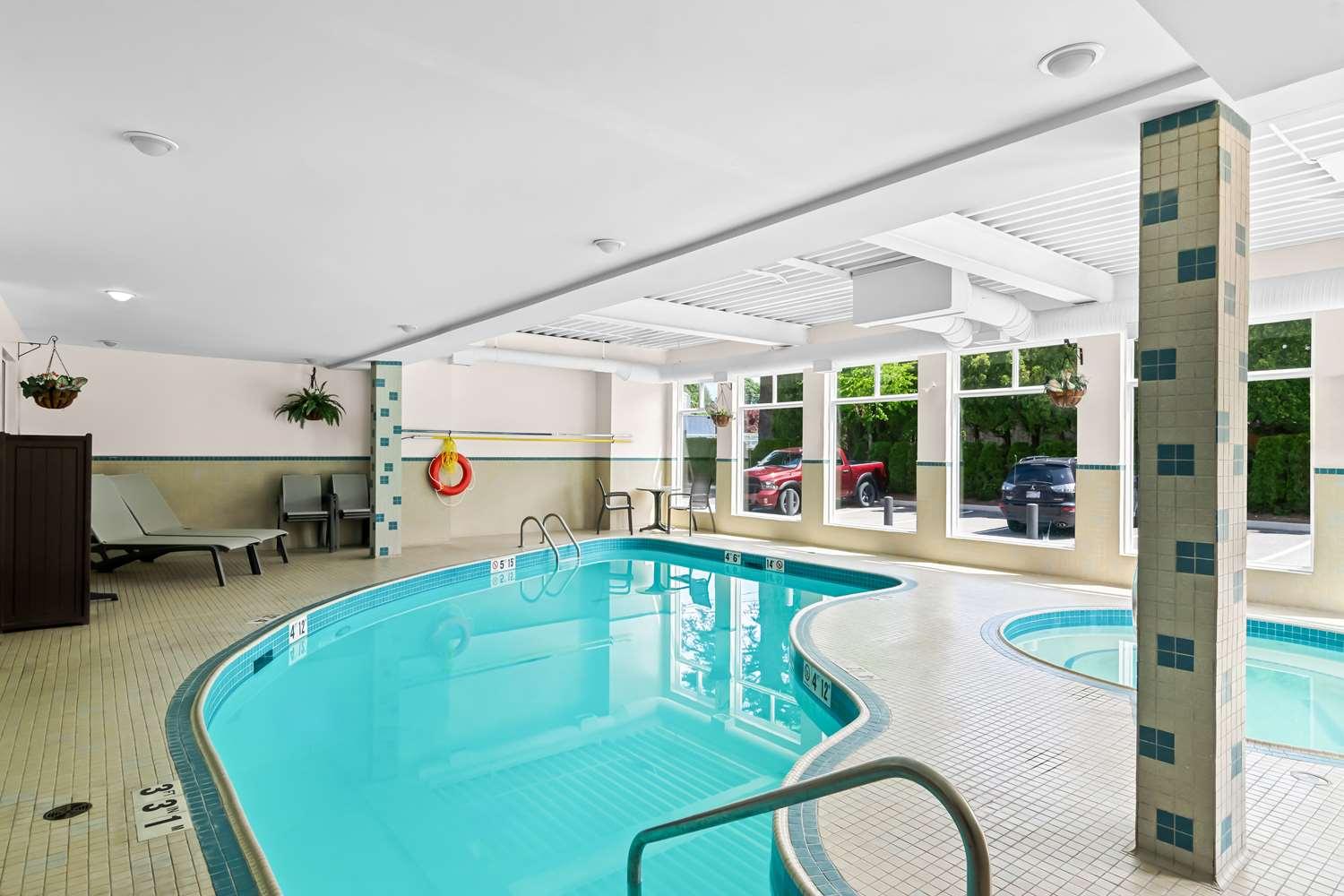 swimming pool spa