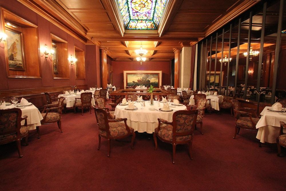 restaurant-cafeteria