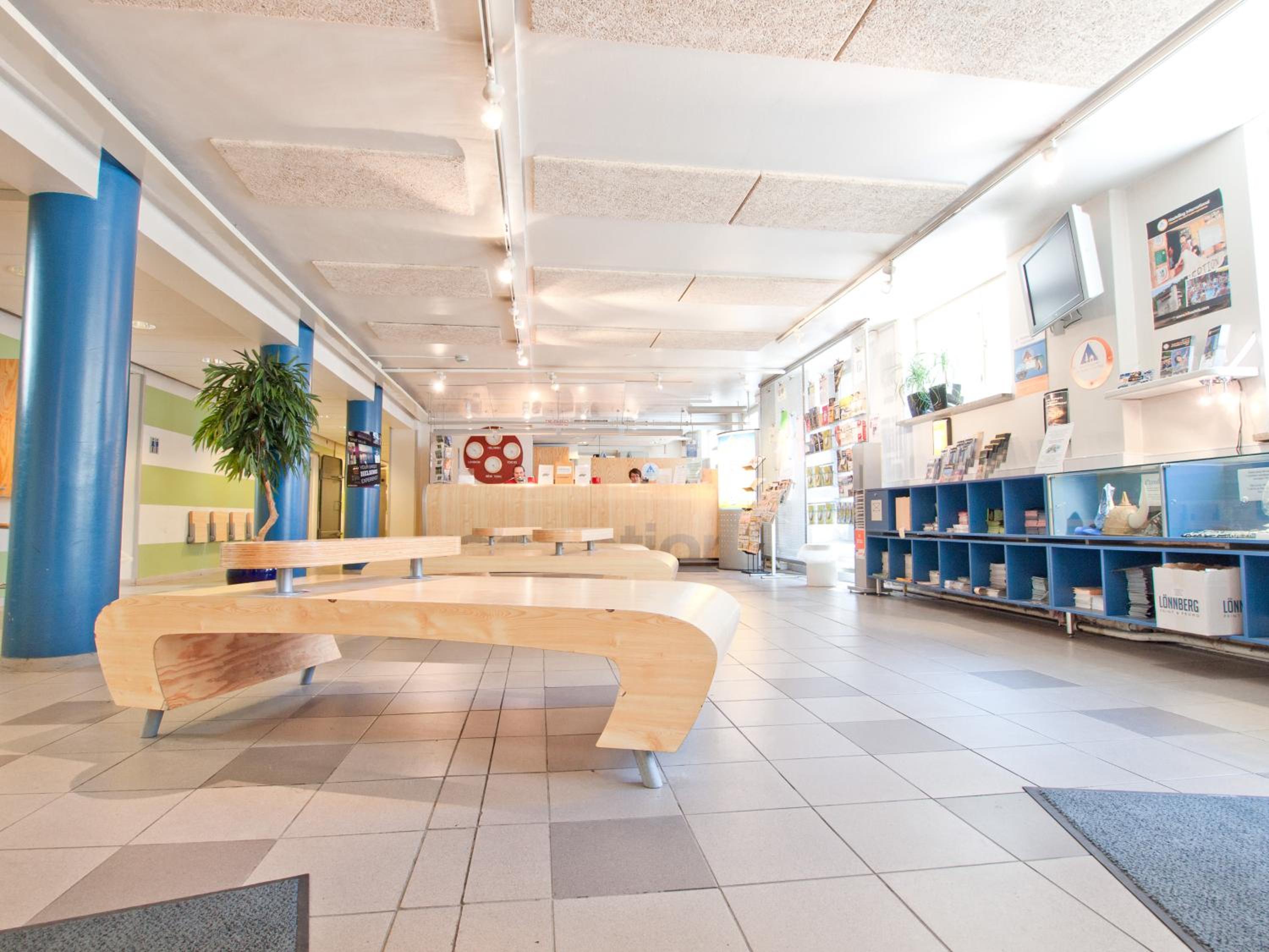 lobby