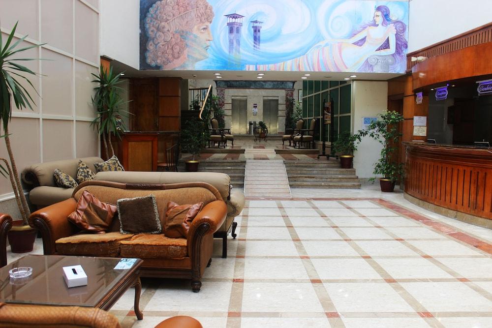 lounge