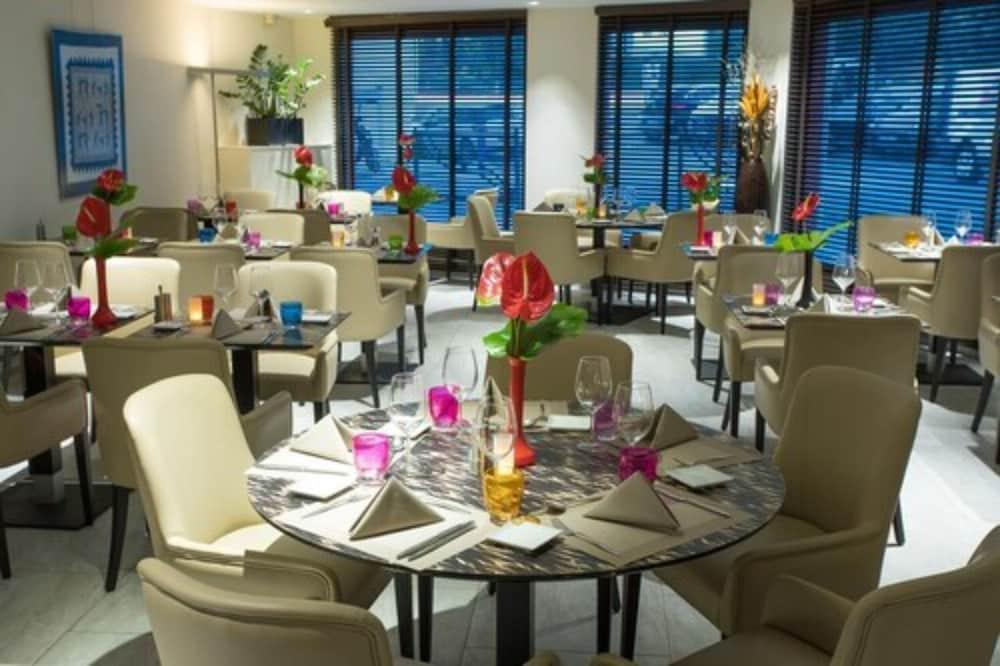 restaurant-cafeteria