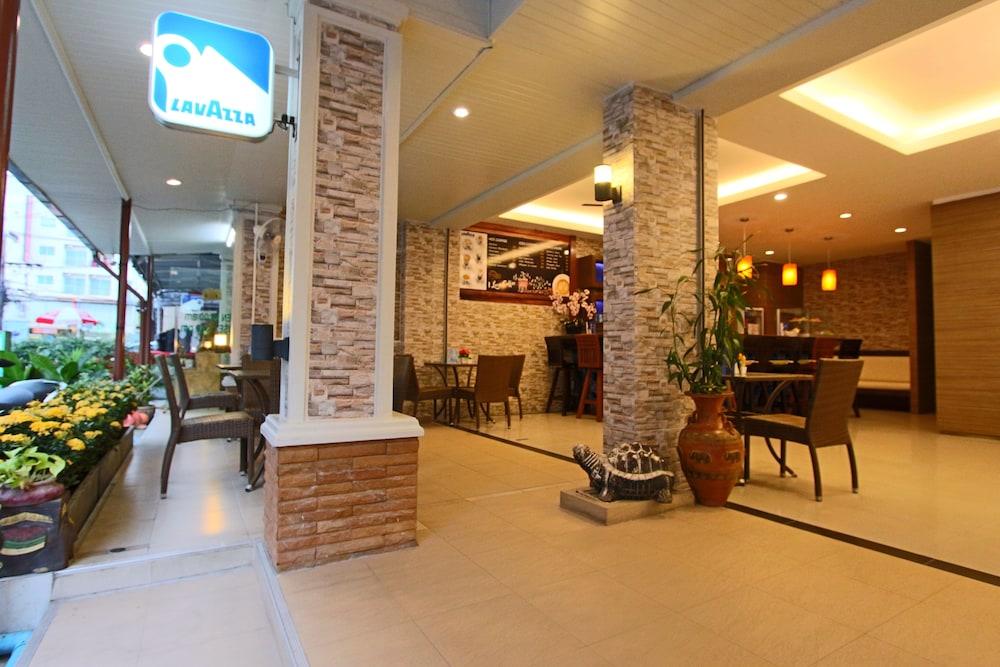 lounge