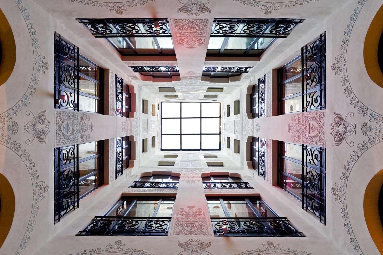 hotel