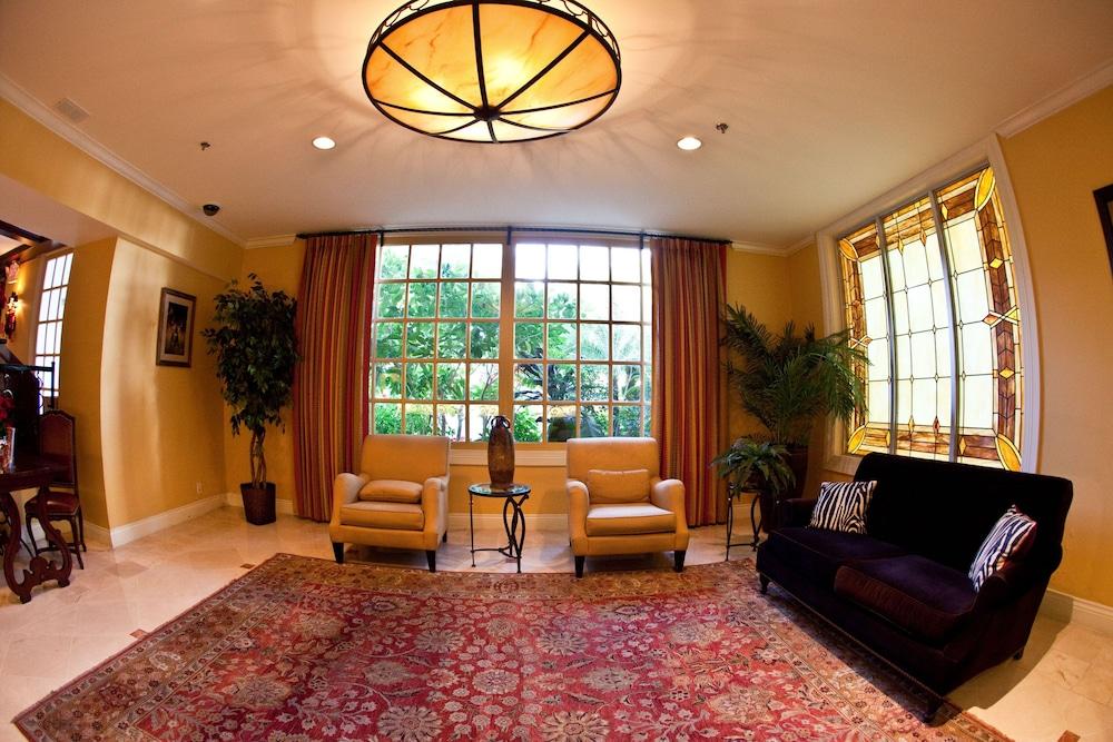 lounge