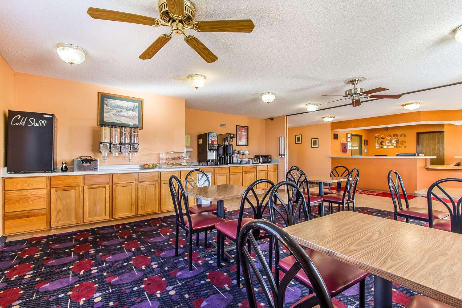 restaurant cafeteria