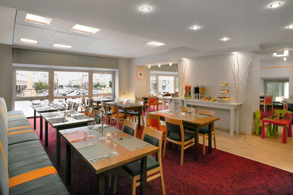 restaurant-cafeteria