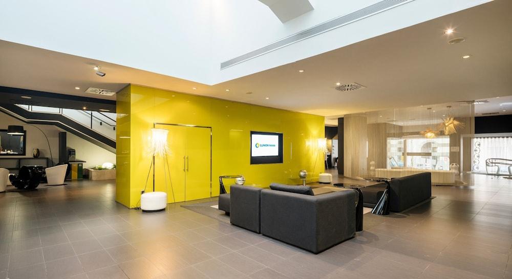 lobby