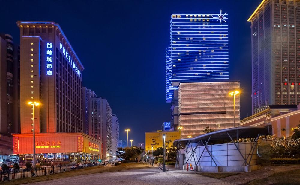 hotel