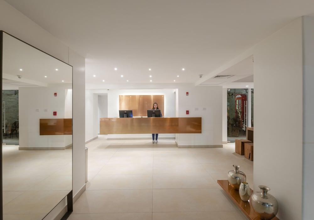 lobby