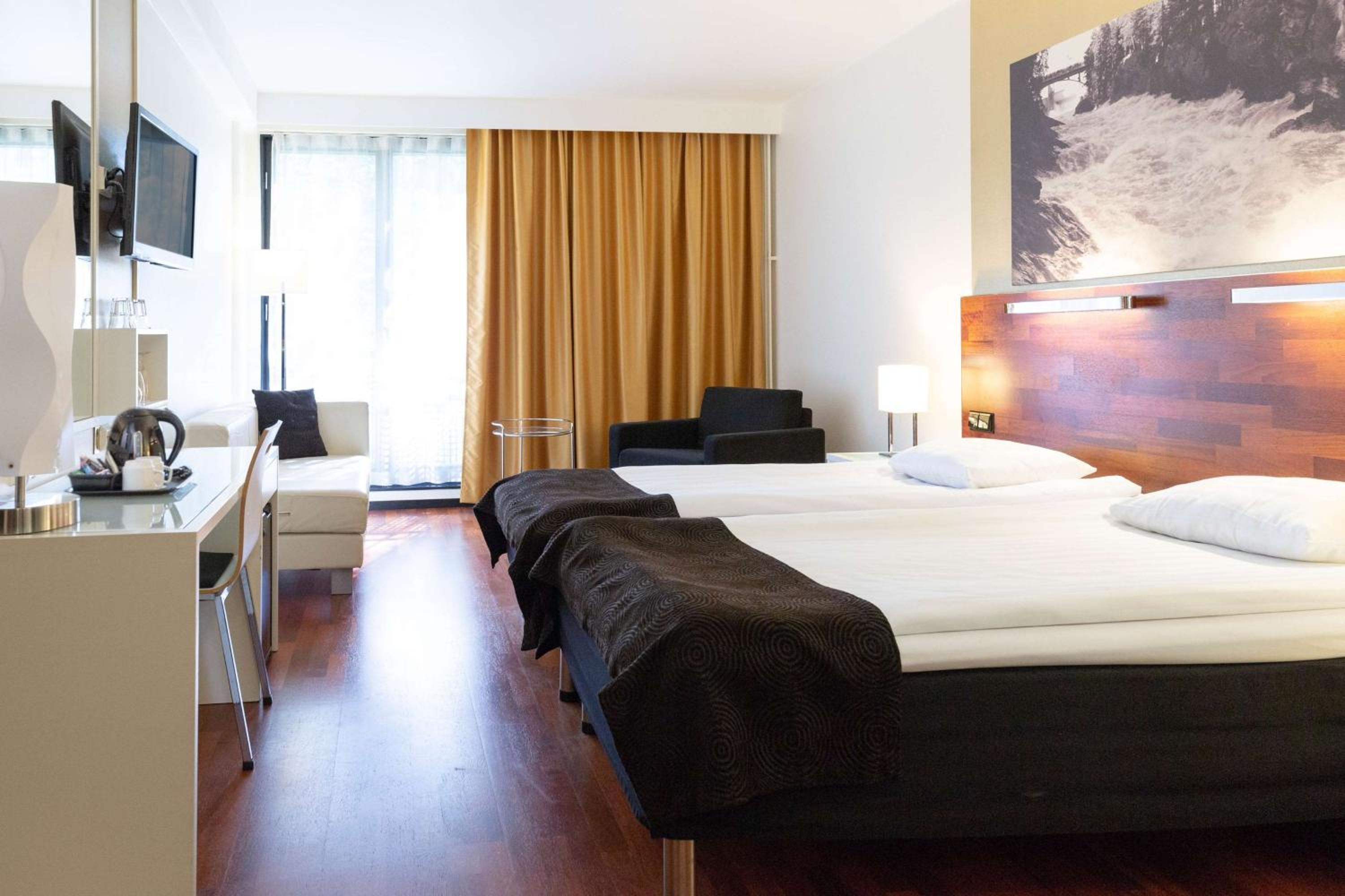 rooms