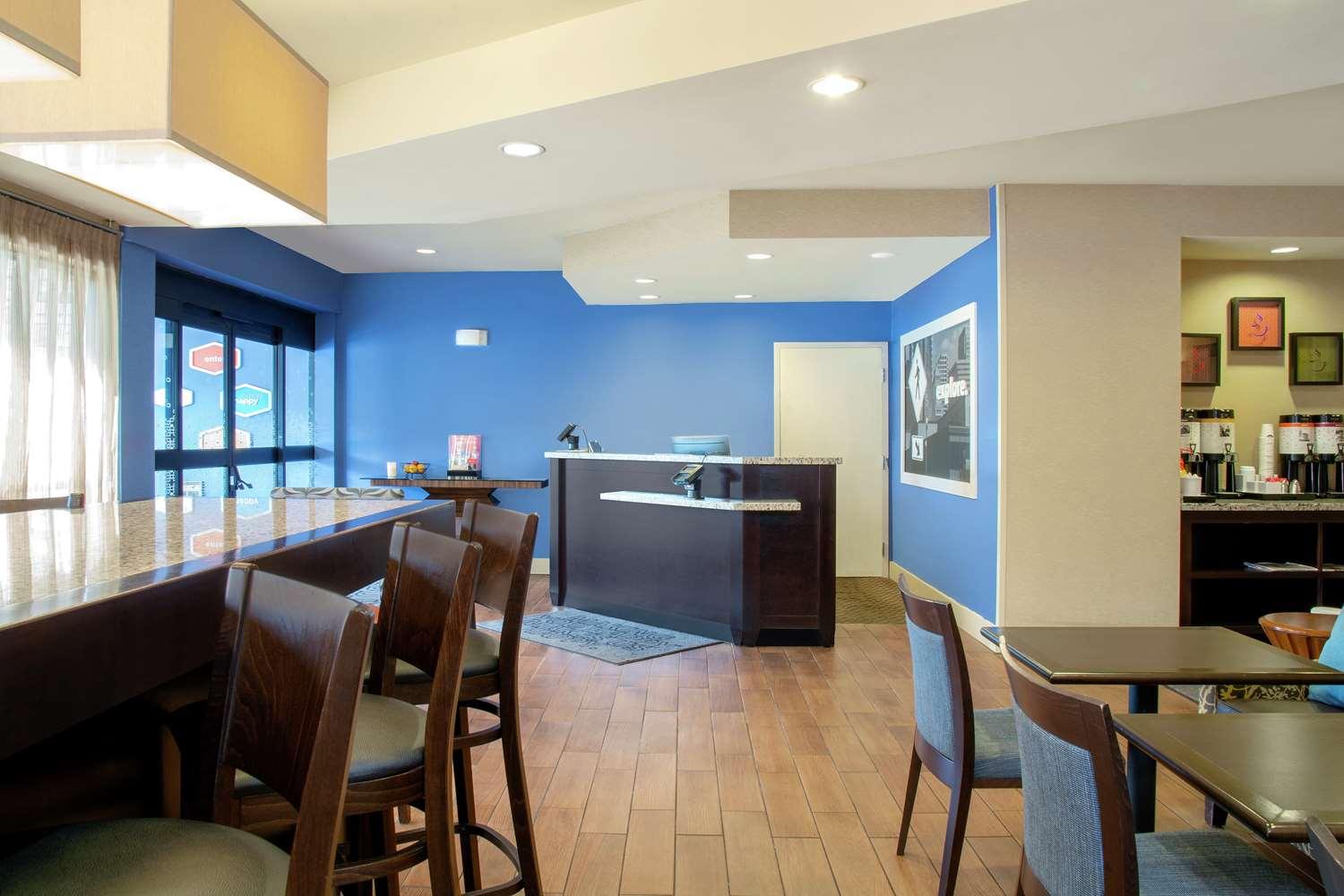 restaurant cafeteria
