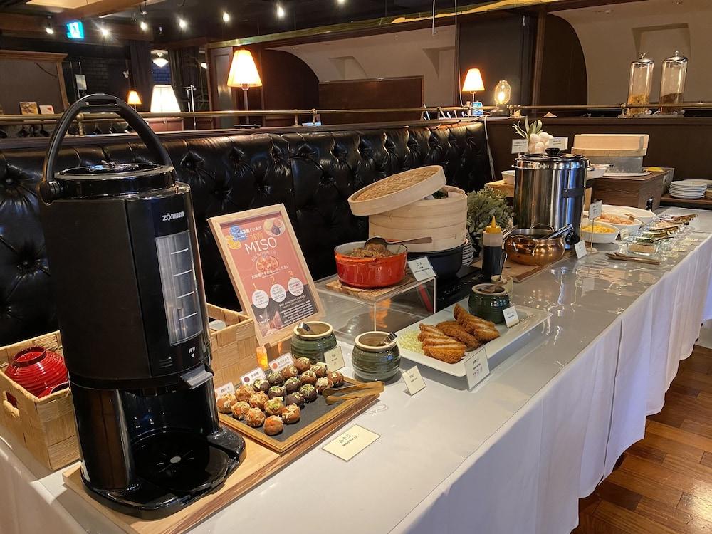 restaurant-cafeteria