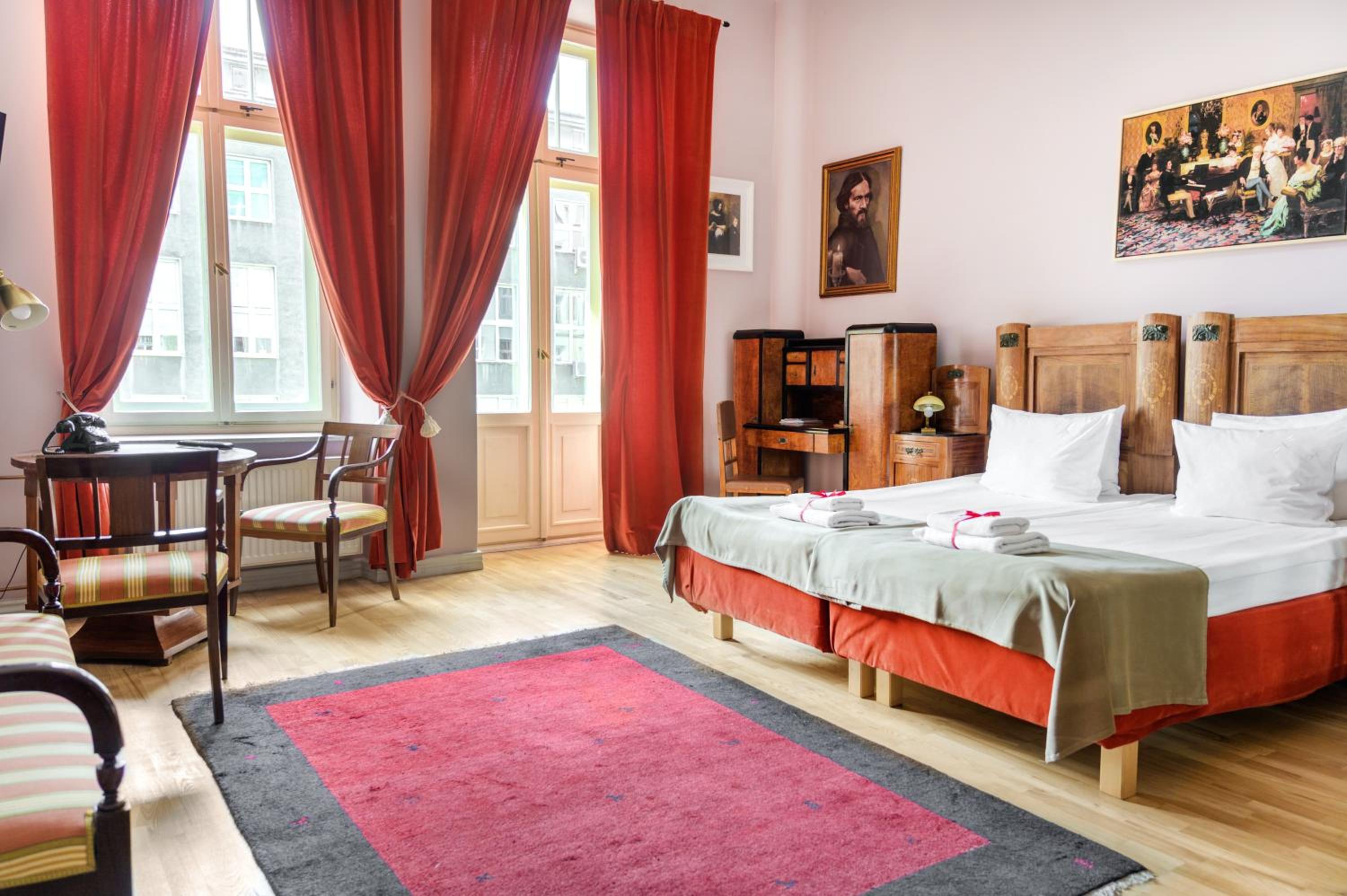 rooms