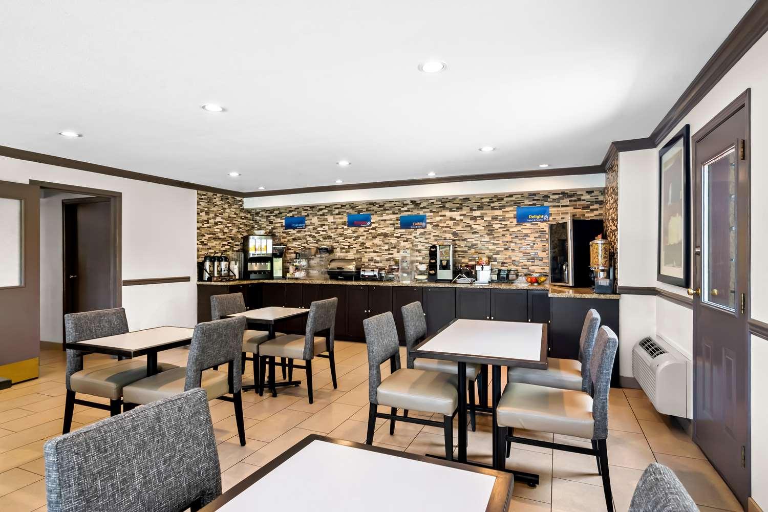 restaurant cafeteria