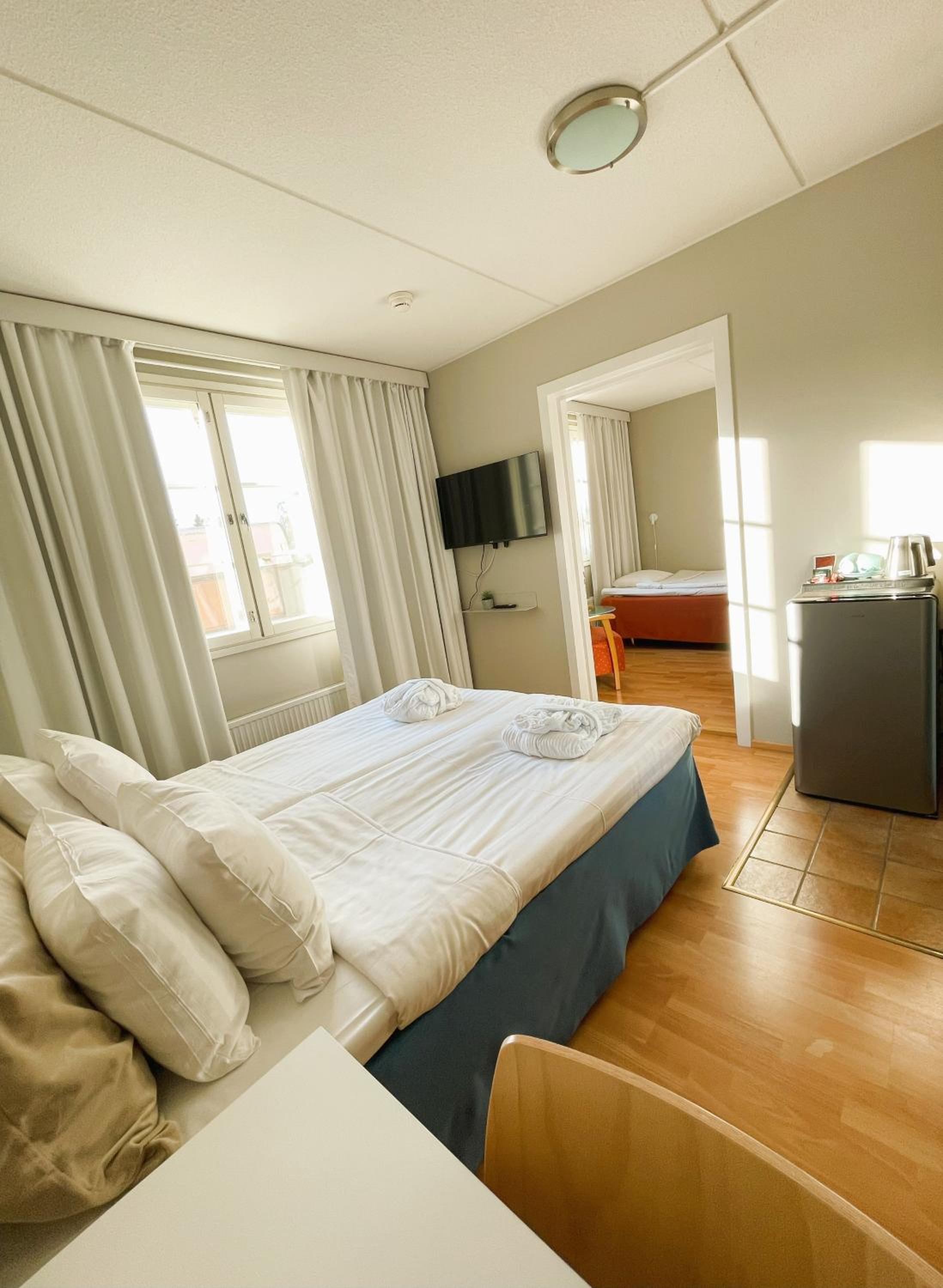 rooms
