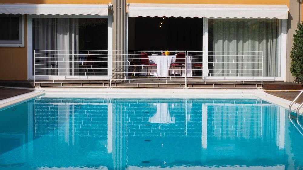 swimming_pool-spa