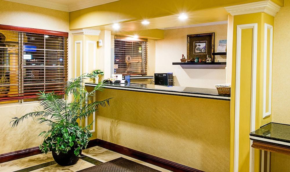 lobby