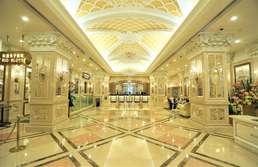 lobby