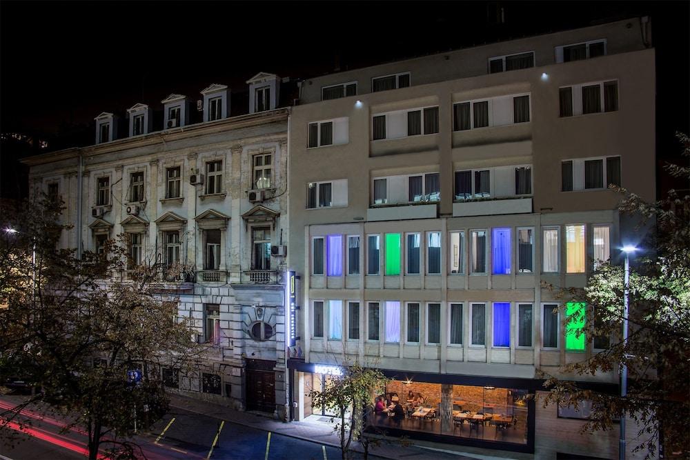 hotel