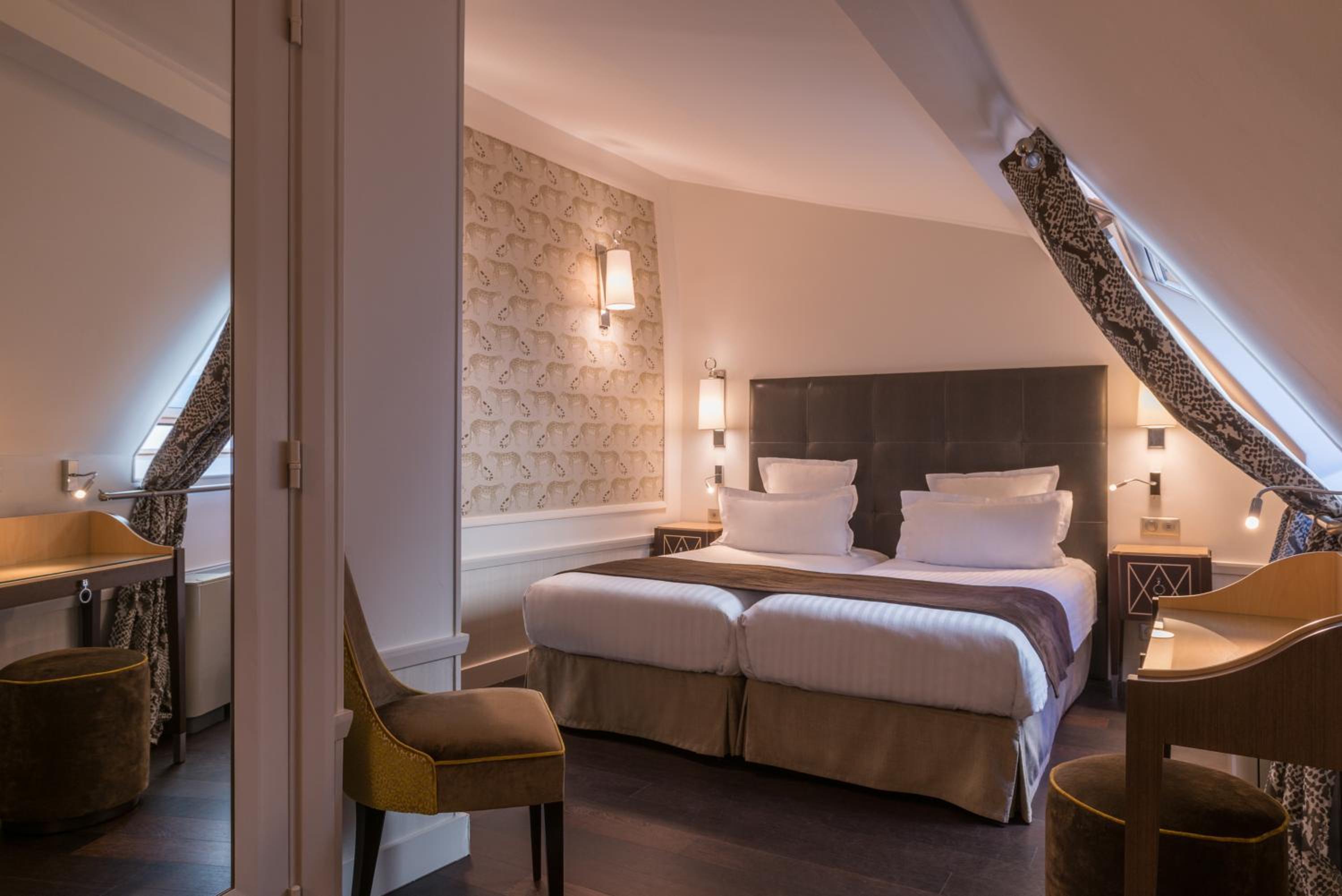 rooms