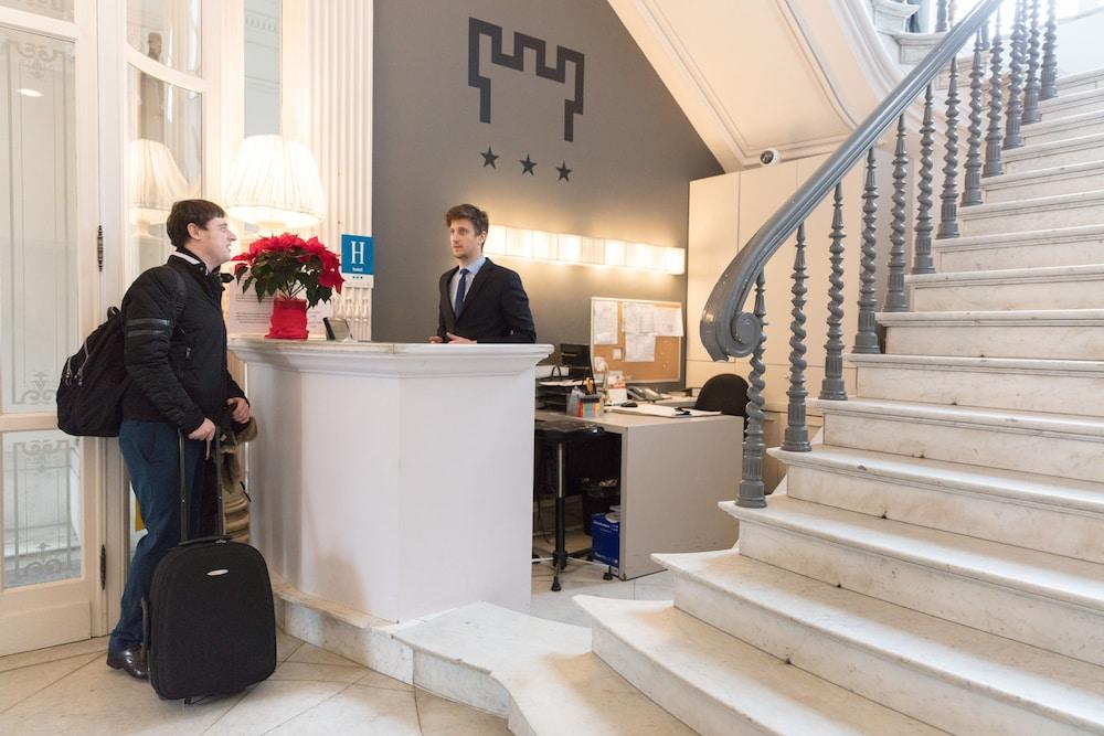 lobby