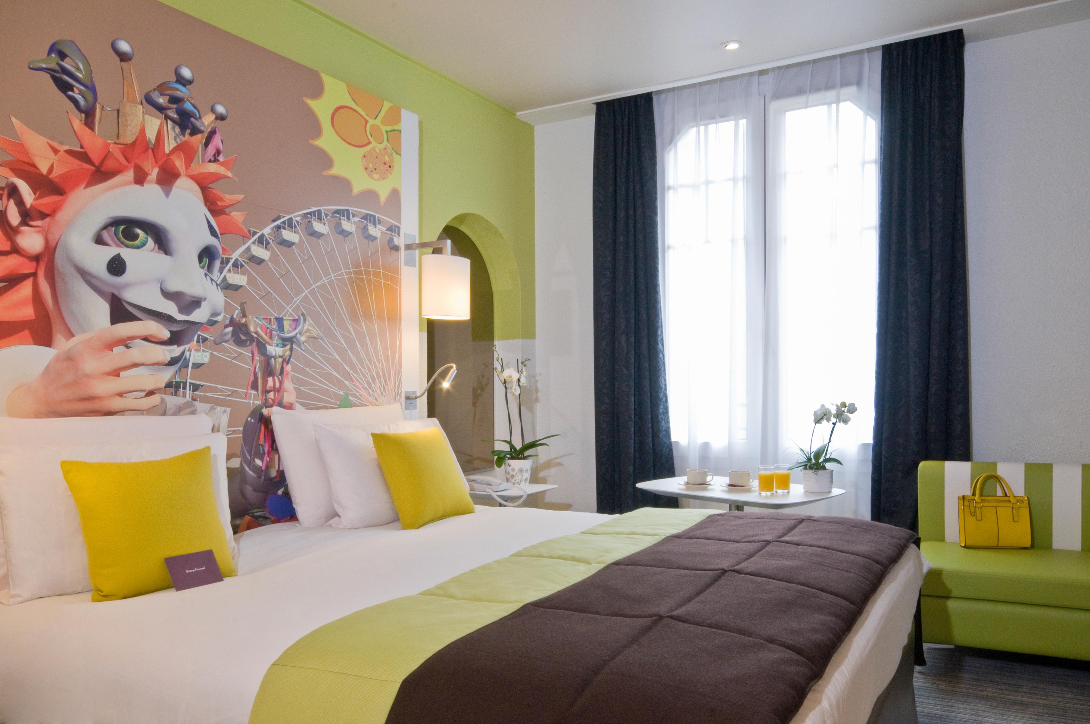 rooms