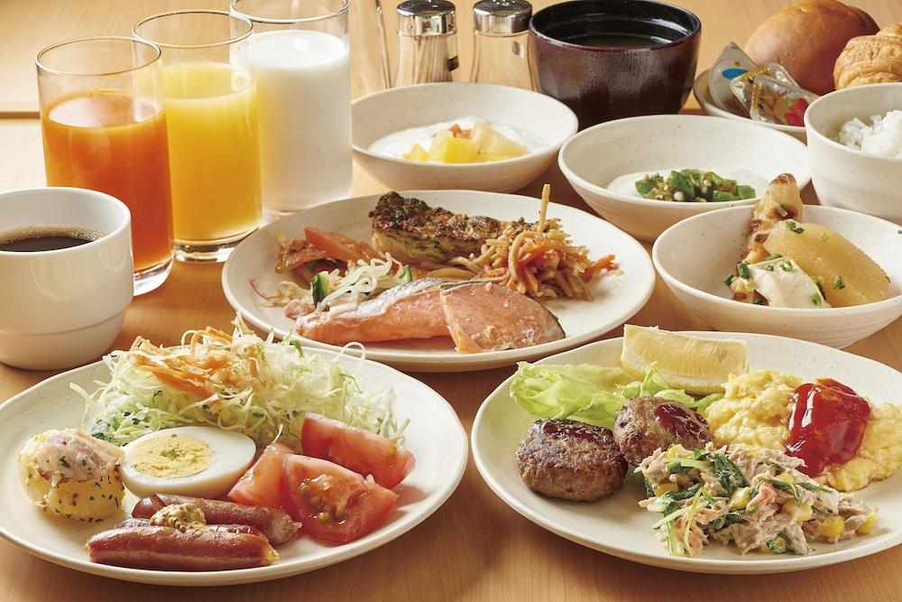 restaurant-cafeteria