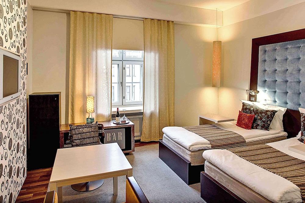 rooms