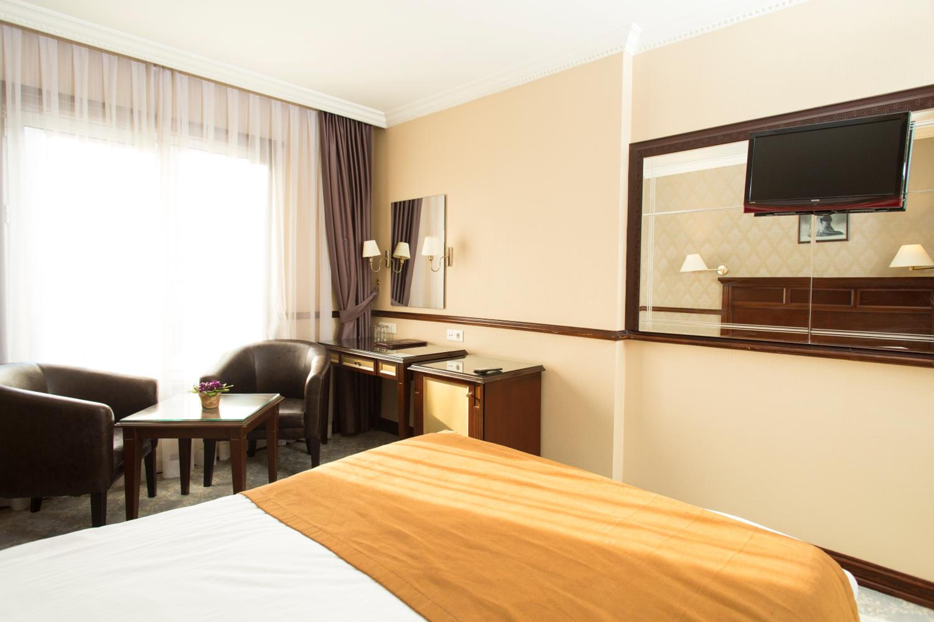 rooms