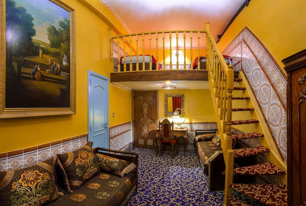 hotel