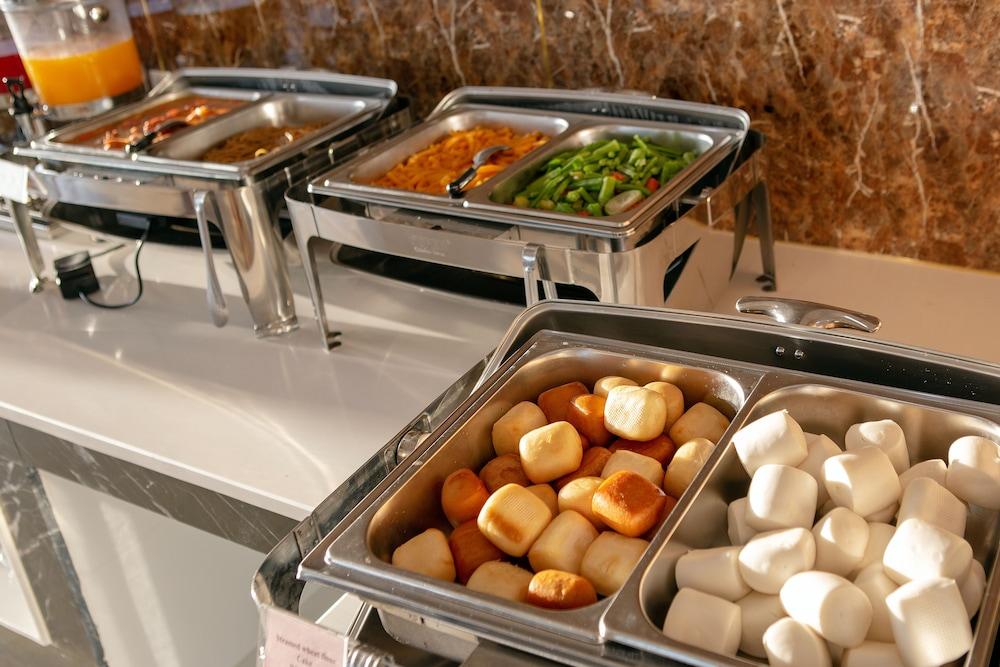 restaurant-cafeteria