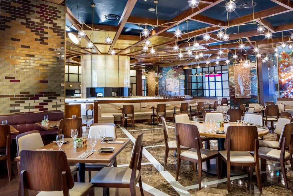 restaurant cafeteria
