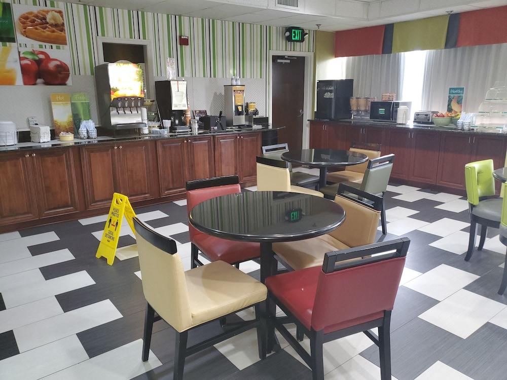restaurant-cafeteria