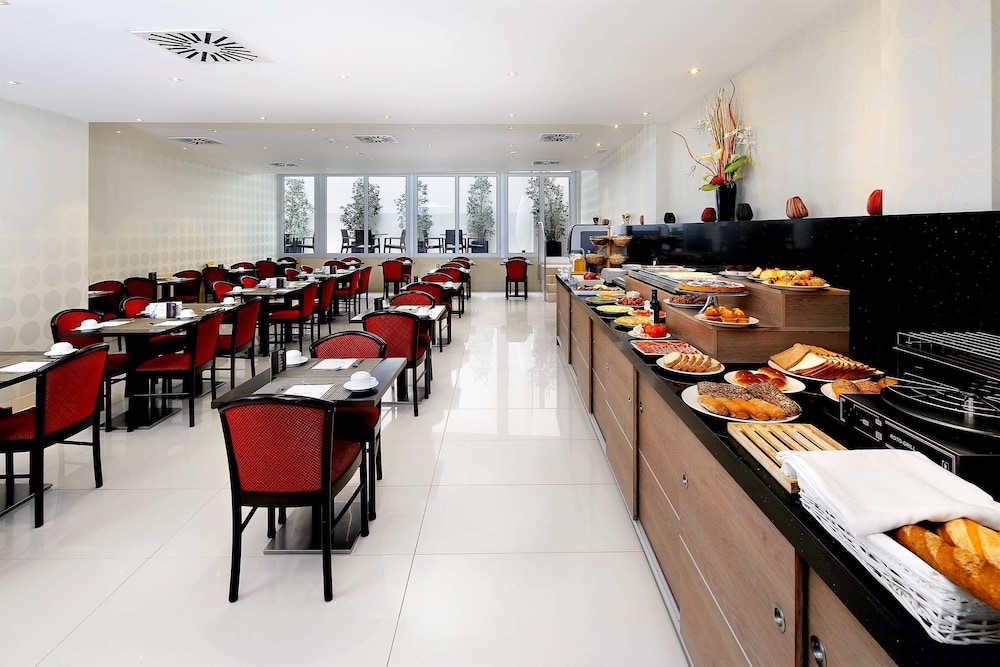 restaurant-cafeteria