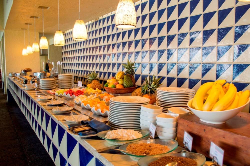 restaurant-cafeteria