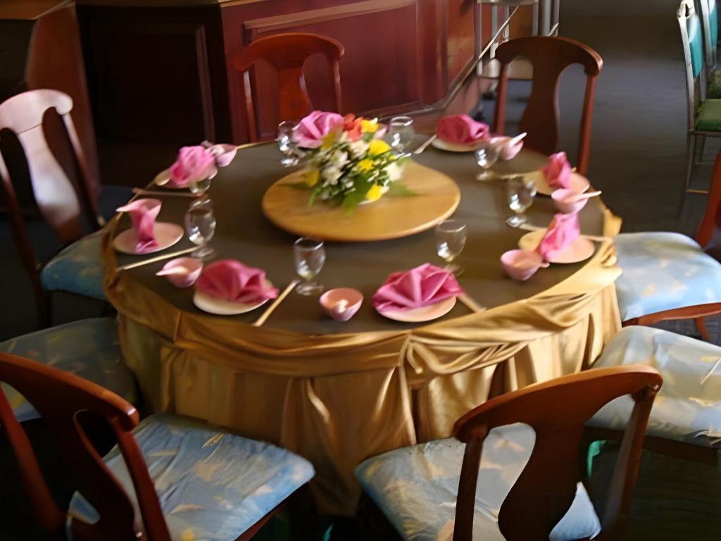 restaurant cafeteria