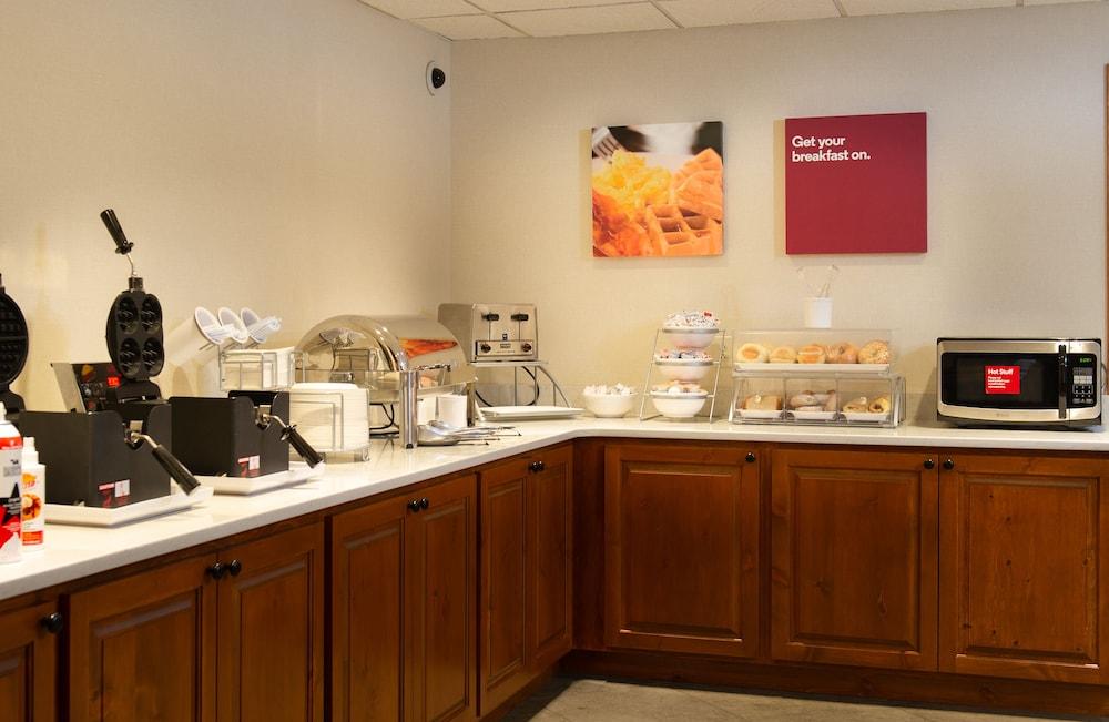 restaurant-cafeteria