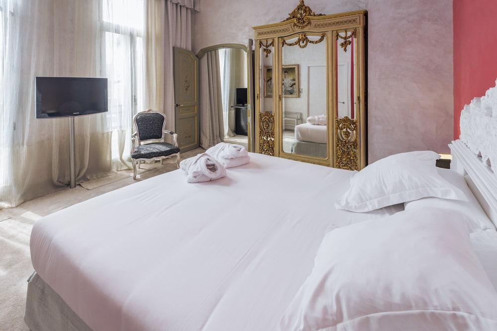 room