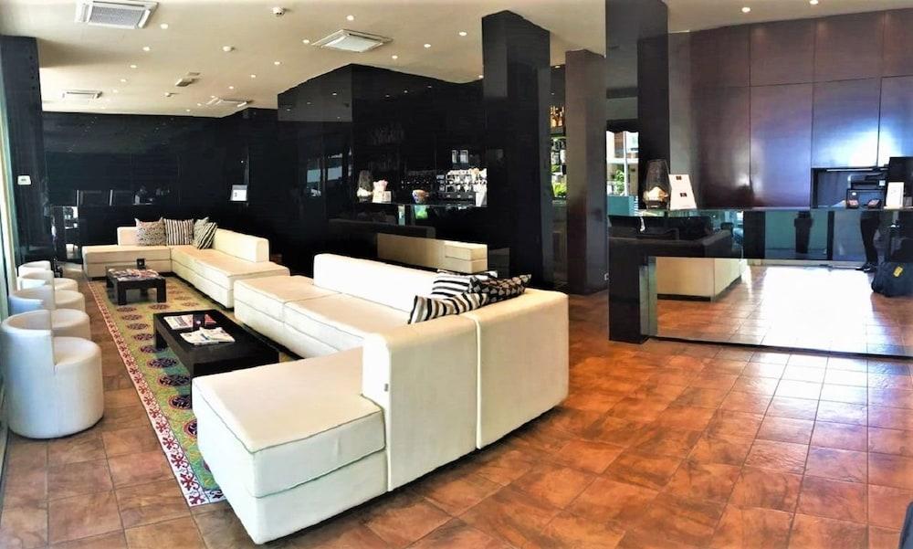 lobby