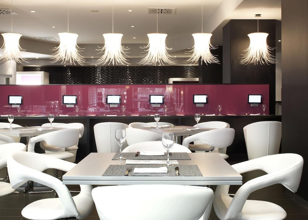 restaurant-cafeteria