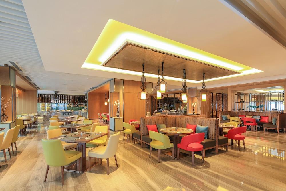 restaurant-cafeteria