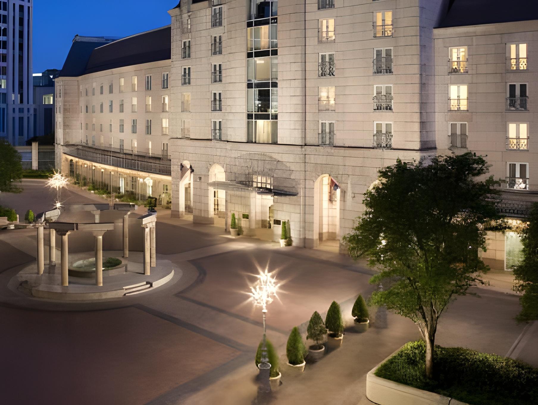 hotel