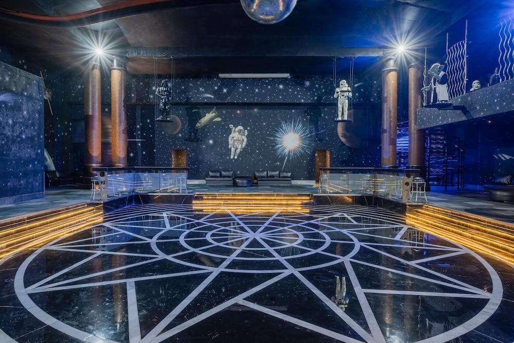 lobby