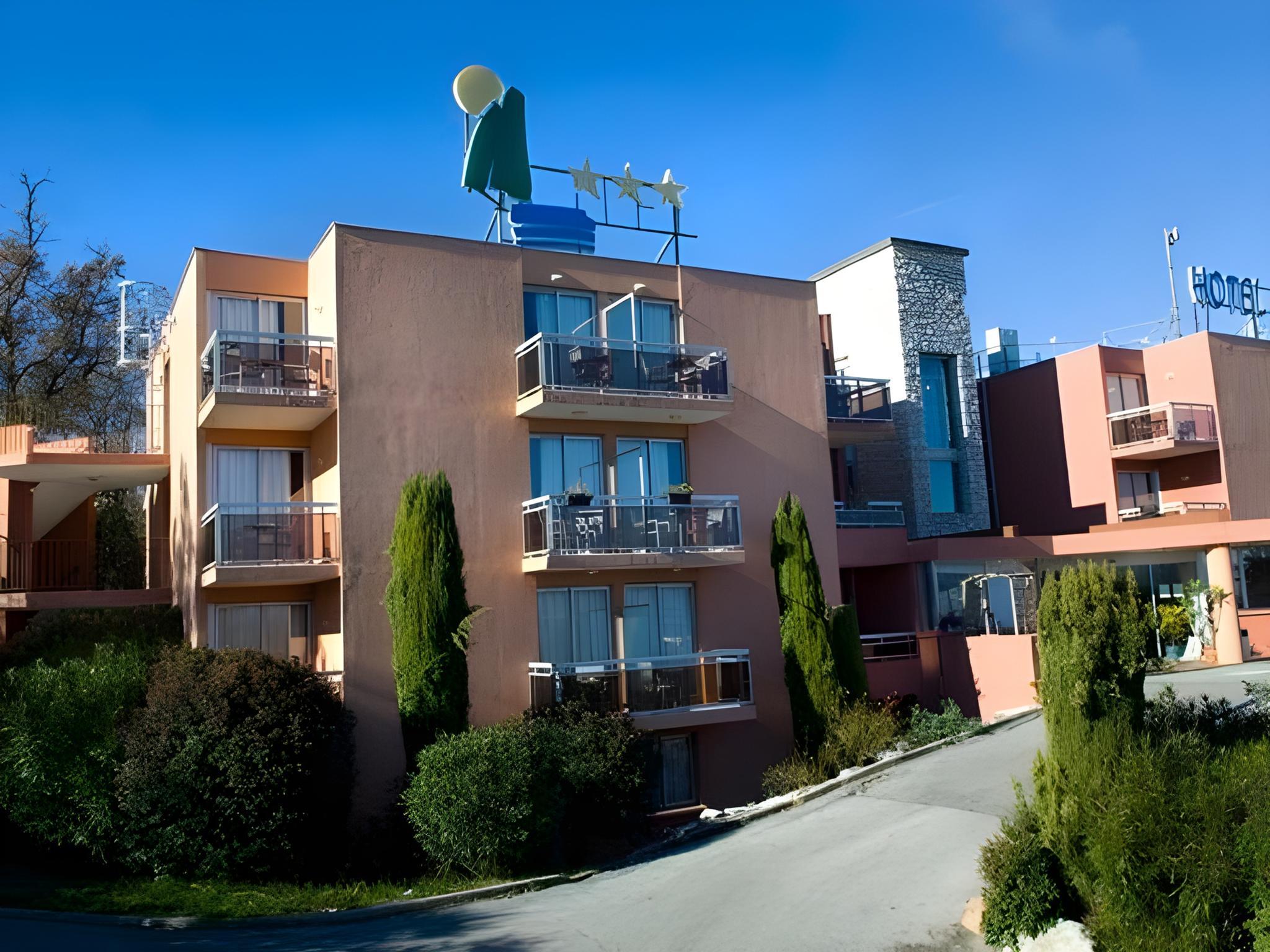 hotel