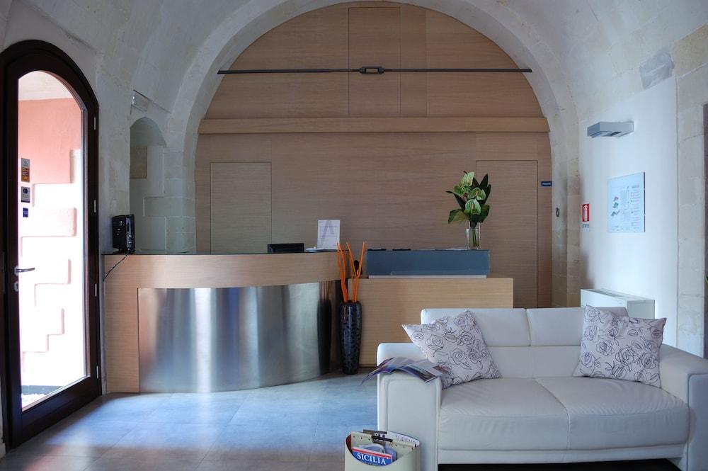 lobby