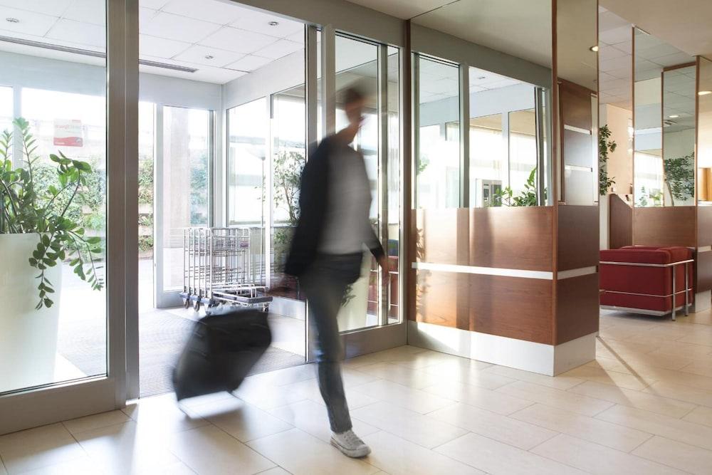lobby