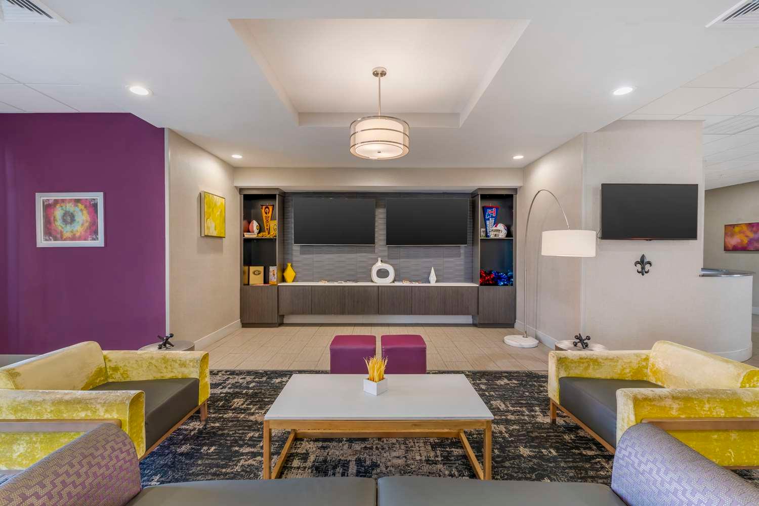 lounge