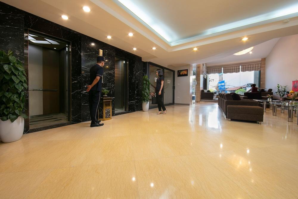 lobby